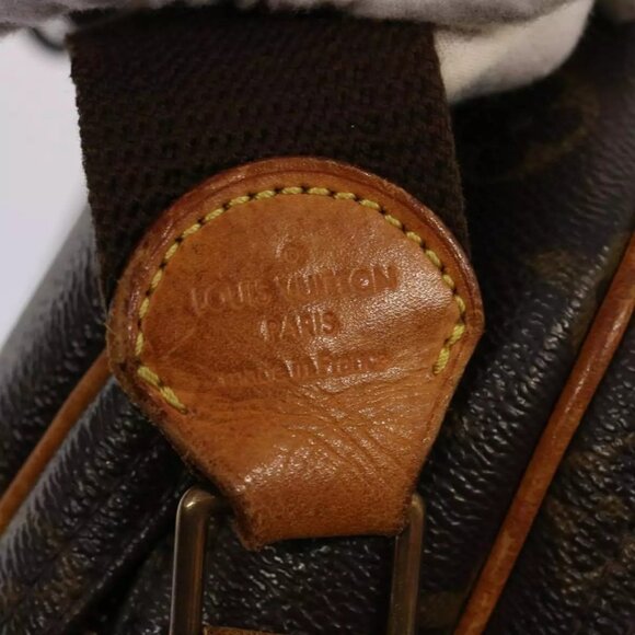 LOUIS VUITTON Monogram Reporter PM Shoulder Bag - Picture 5 of 16